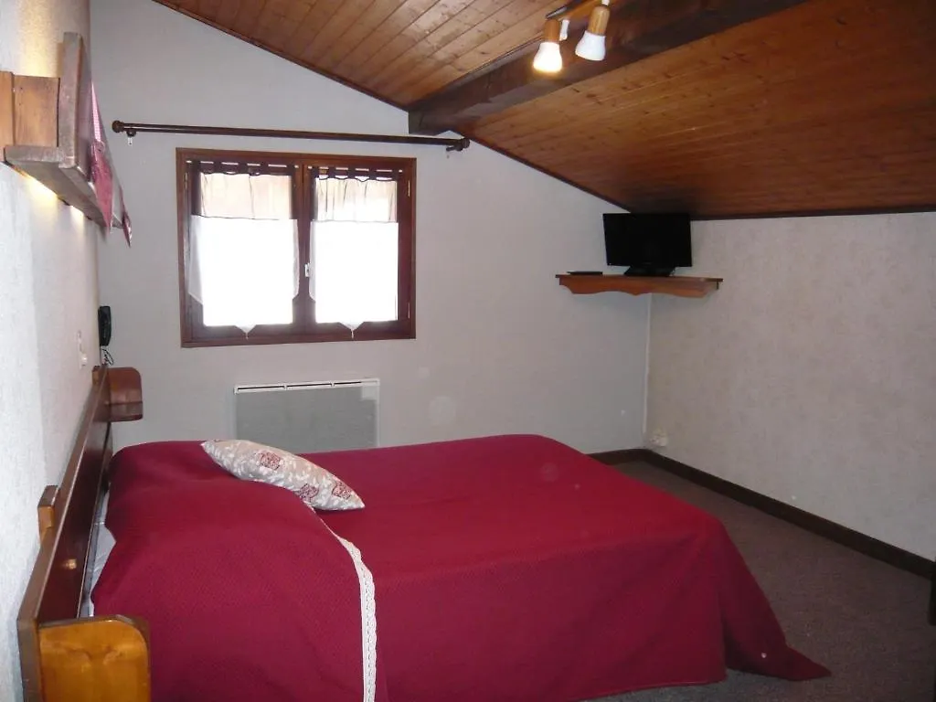 **  Chalet Du Vivier Hotel Saint-Nicolas-la-Chapelle  France